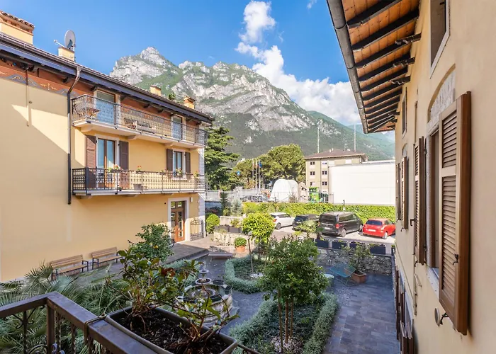 Residence Villa degli Aranci Riva del Garda
